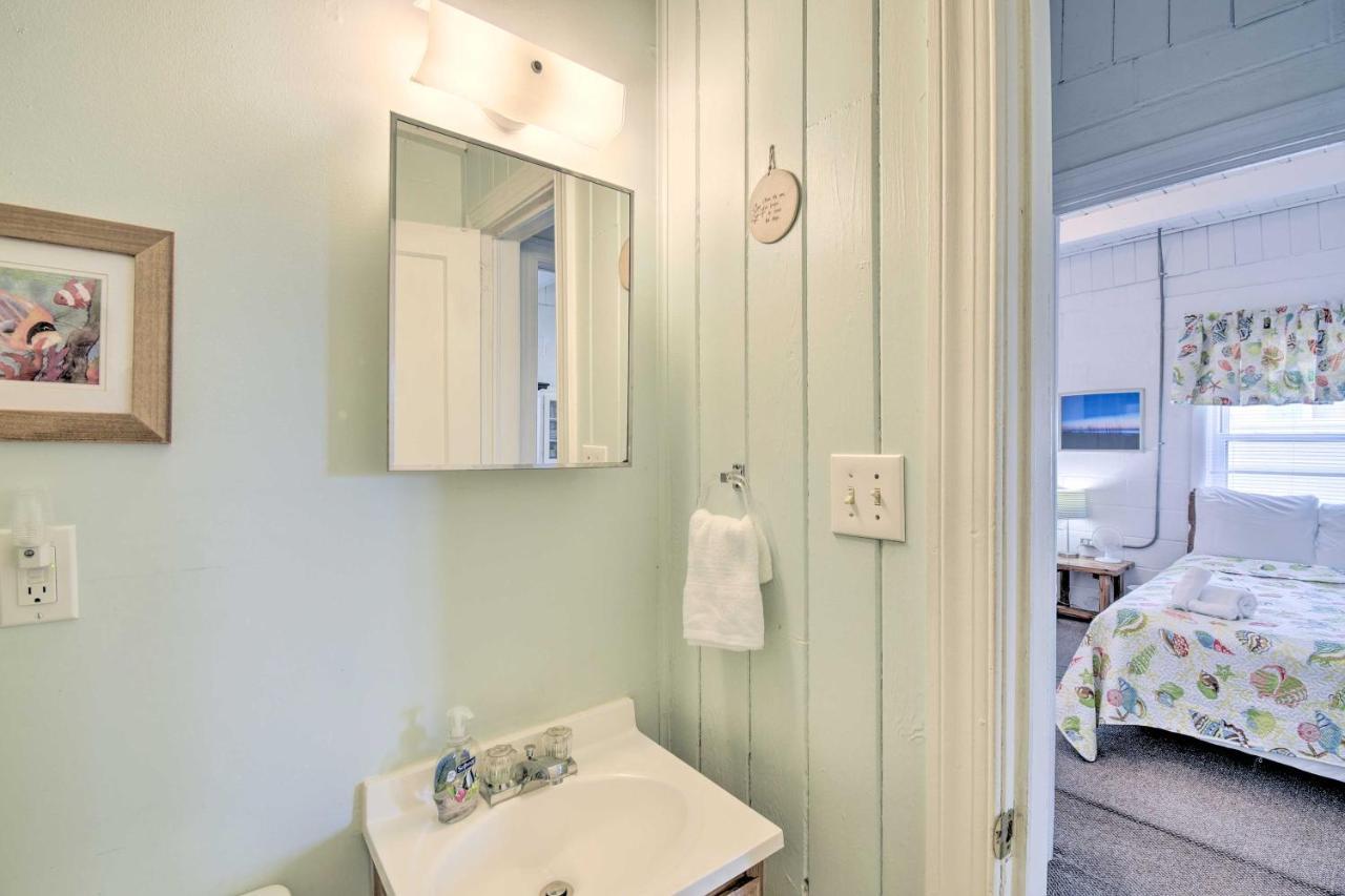 Bright Myrtle Beach Bungalow Steps To The Beach! 외부 사진